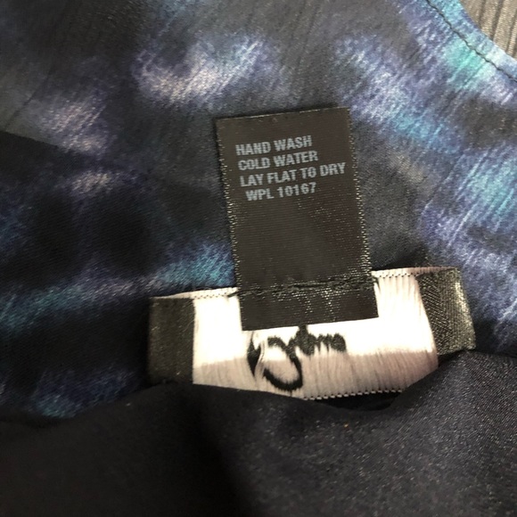 Aqua Vintage Navy & Turquoise Floral Tank - Picture 13 of 14